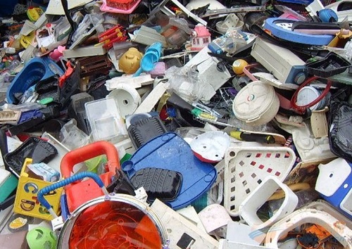 1631784276326794.jpg 回收塑料.jpg